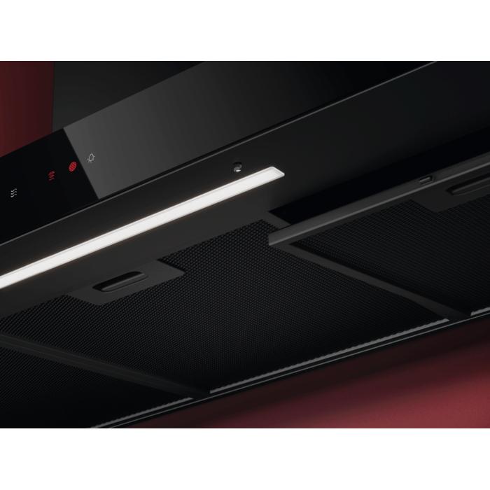AEG NDB6791HB Wandmontiert Schwarz 600 m³/h