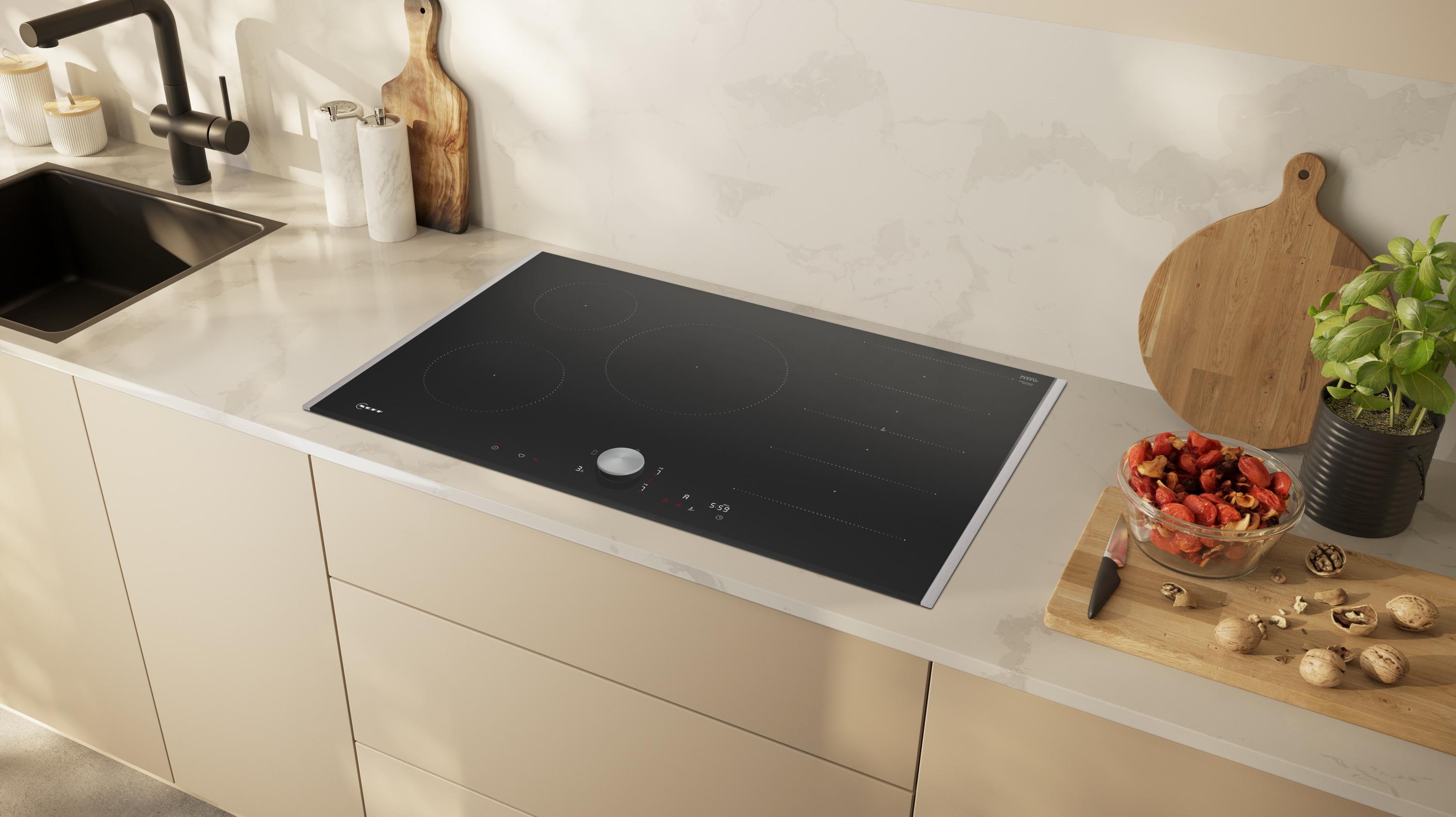 Neff T68TTV4L0 N90 Autarkes Induktionskochfeld, Glaskeramik, 80 cm breit, TwistPad, Kindersicherung, 5 Kochzonen, Edelstahlrahmen
