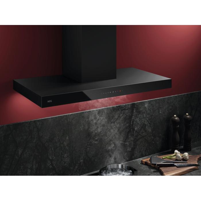 AEG NDB6791HB Wandmontiert Schwarz 600 m³/h