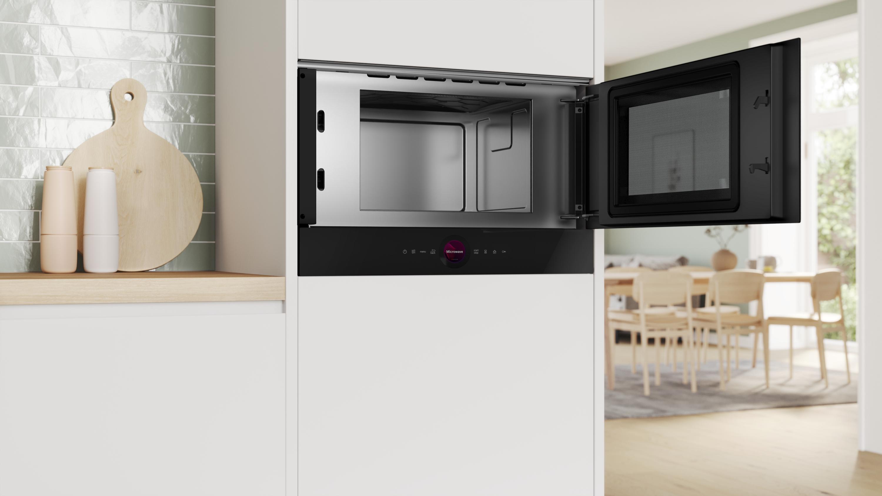 Bosch BFR7221B1 Serie 8 Einbau-Mikrowelle, 900 W, 21l, AutoPilot 7, Reinigungsunterstützung, schwarz